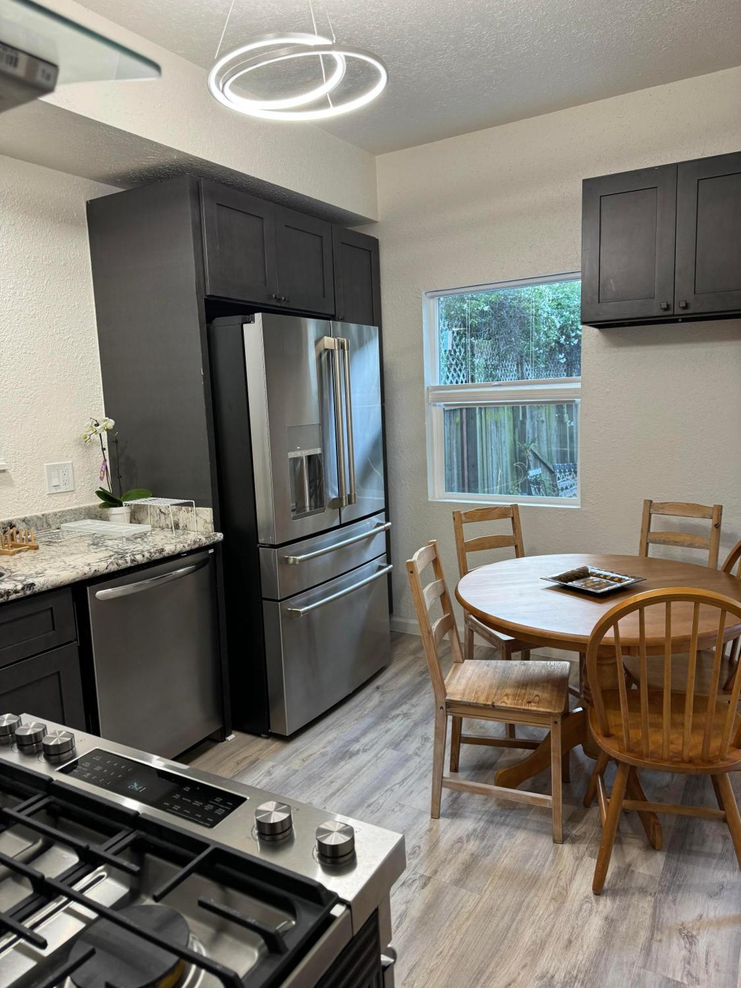 Bumblebee House Apartment Oakland Ngoại thất bức ảnh