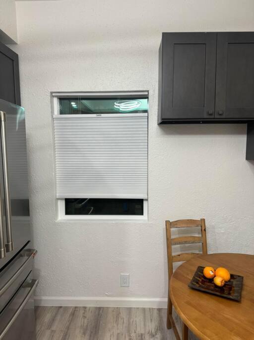 Bumblebee House Apartment Oakland Ngoại thất bức ảnh