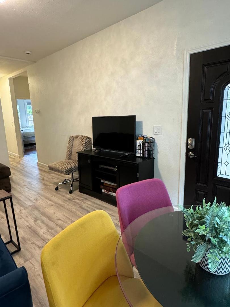 Bumblebee House Apartment Oakland Ngoại thất bức ảnh